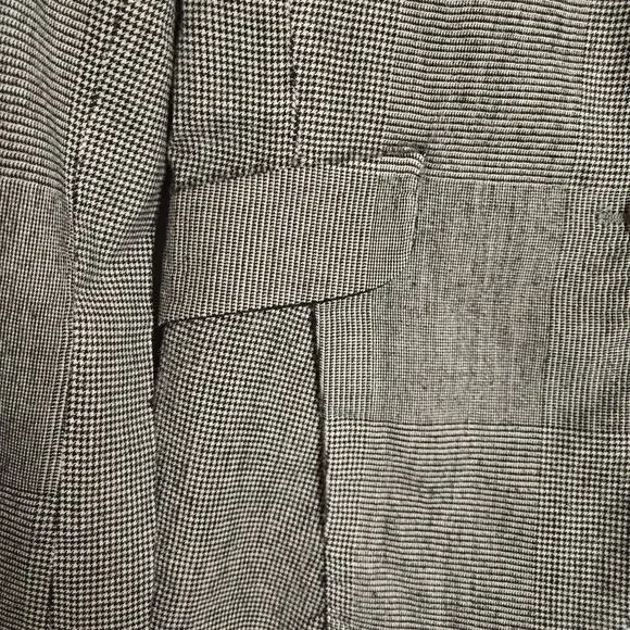 Akris Punto Wool Herringbone Plaid Blazer US 6 Black Preppy Classic Academia
